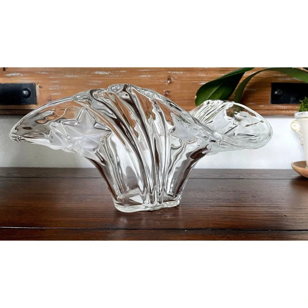 Mikasa Parisian Ivy Handerchief Bowl, 12